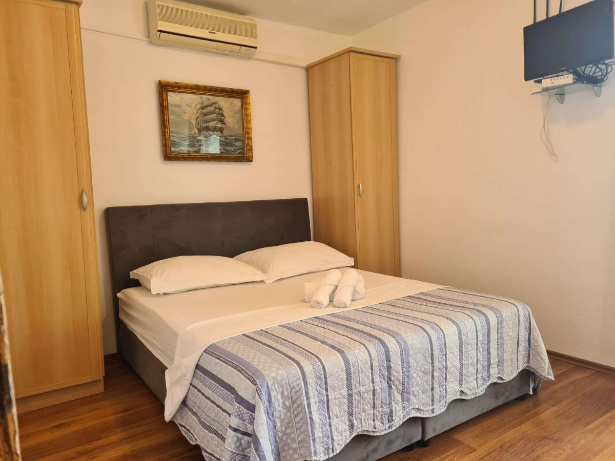 Apartments Harmony Of Five Makarska Esterno foto