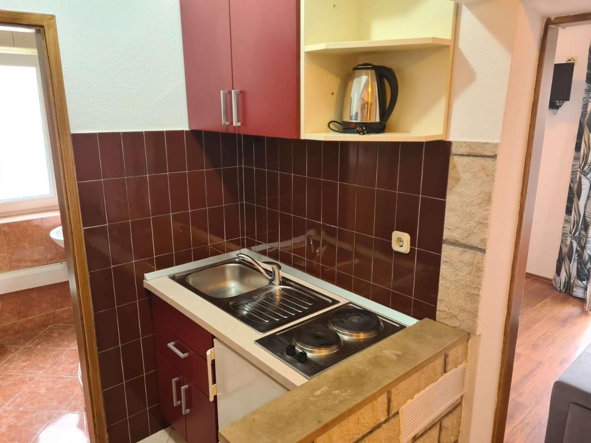 Apartments Harmony Of Five Makarska Esterno foto